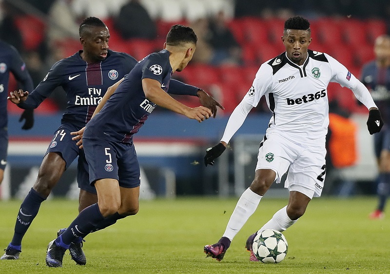 Кафу све ближи Звезди